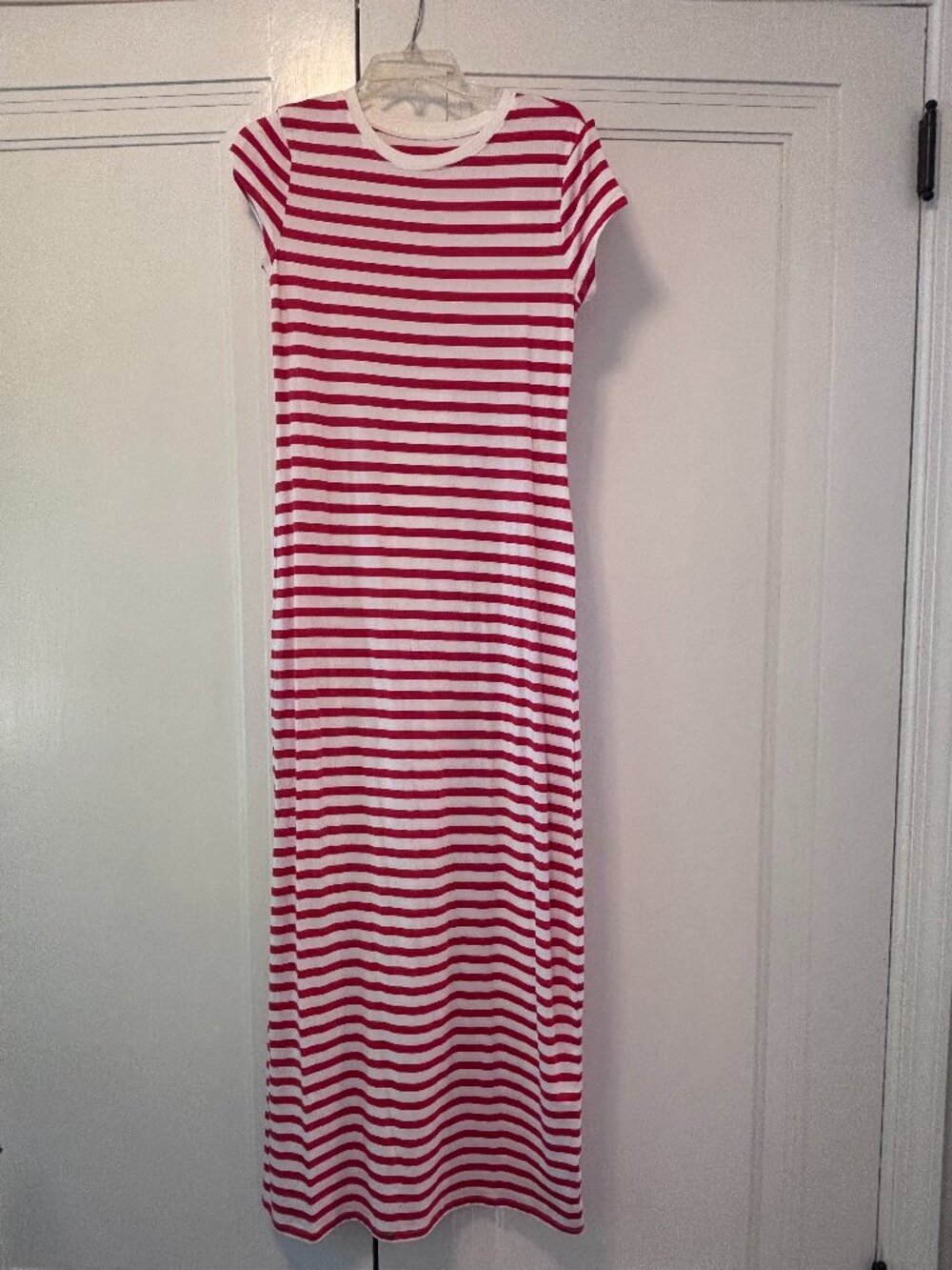 Lightweight red & white tshirt maxi dress